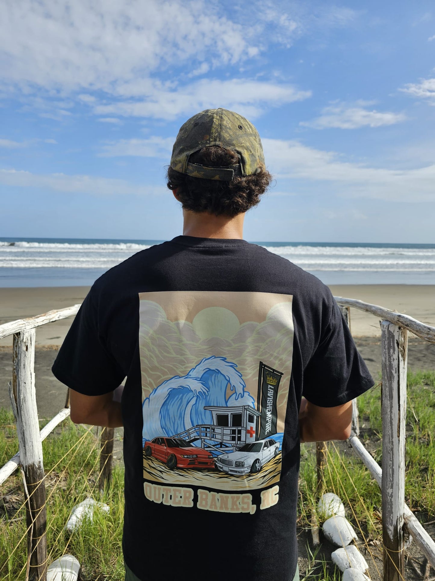 BEACH LIFE TEE